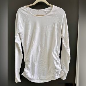 Athleta rouched lightweight long sleeve shirt size Large